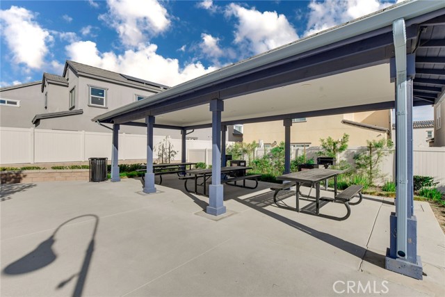 Detail Gallery Image 43 of 44 For 31969 Monet, Yucaipa,  CA 92399 - 3 Beds | 2/1 Baths