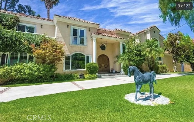 Detail Gallery Image 2 of 18 For 4755 Vanalden, Tarzana,  CA 91356 - 6 Beds | 5 Baths