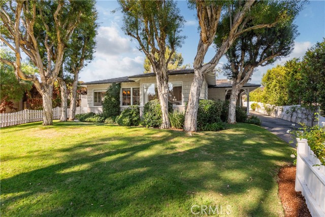 3609 Palos Verdes Drive, Palos Verdes Estates, California 90274, 3 Bedrooms Bedrooms, ,1 BathroomBathrooms,Residential,For Sale,Palos Verdes,PV25226929