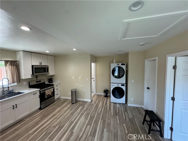 Detail Gallery Image 3 of 9 For 4850 N Vincent, Covina,  CA 91722 - 3 Beds | 2 Baths