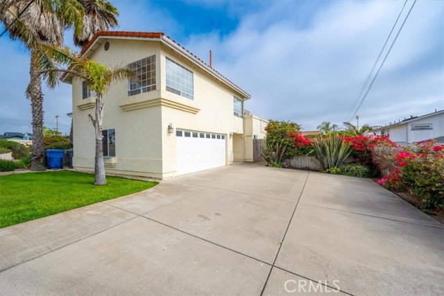 Detail Gallery Image 1 of 1 For 542 Brighton Ave, Grover Beach,  CA 93433 - 3 Beds | 2/1 Baths