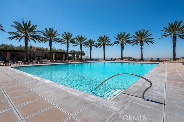 162 Somera, Irvine CA: https://media.crmls.org/medias/9416bc4b-0e34-4d6d-a286-7b57ae1576b8.jpg