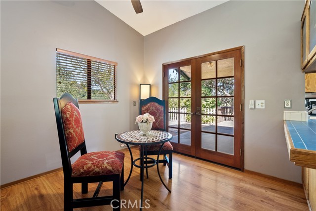 9575 Laurel Road, Atascadero CA: https://media.crmls.org/medias/94174e0d-a53d-470c-9b24-1bc2df273b36.jpg