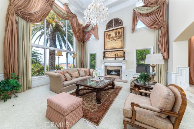 22883 Canyon View Road, Diamond Bar CA: https://media.crmls.org/medias/9417979e-cba6-43fb-af29-4509b2efe90d.jpg