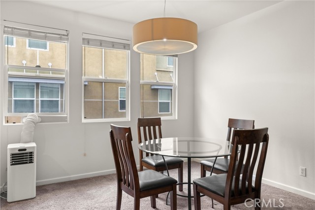 Detail Gallery Image 8 of 27 For 408 E Jeanette, Santa Ana,  CA 92705 - 4 Beds | 2/1 Baths