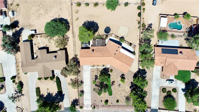 15460 Mandan Road, Apple Valley CA: https://media.crmls.org/medias/94180589-d5df-49f0-9fe5-407943cabd43.jpg
