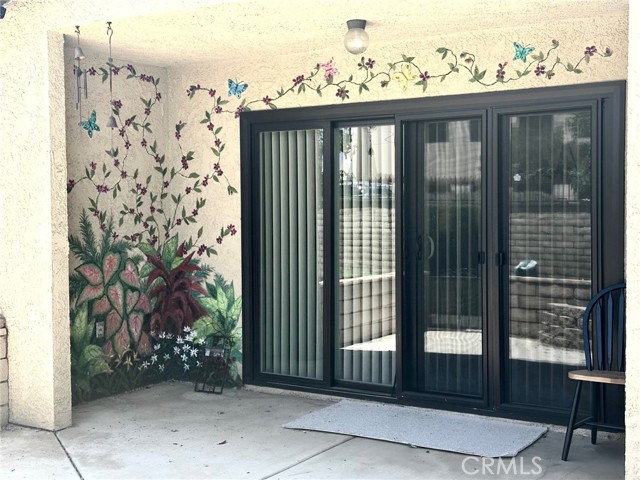 19080 Elm Drive, Apple Valley CA: https://media.crmls.org/medias/941805a4-afe2-4194-a3ed-3fa3c2883209.jpg