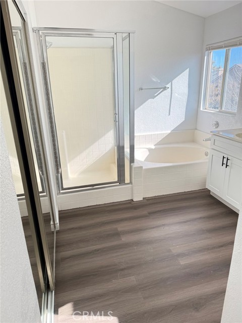 Detail Gallery Image 9 of 15 For 14325 Tawney Ridge, Victorville,  CA 92394 - 4 Beds | 2/1 Baths