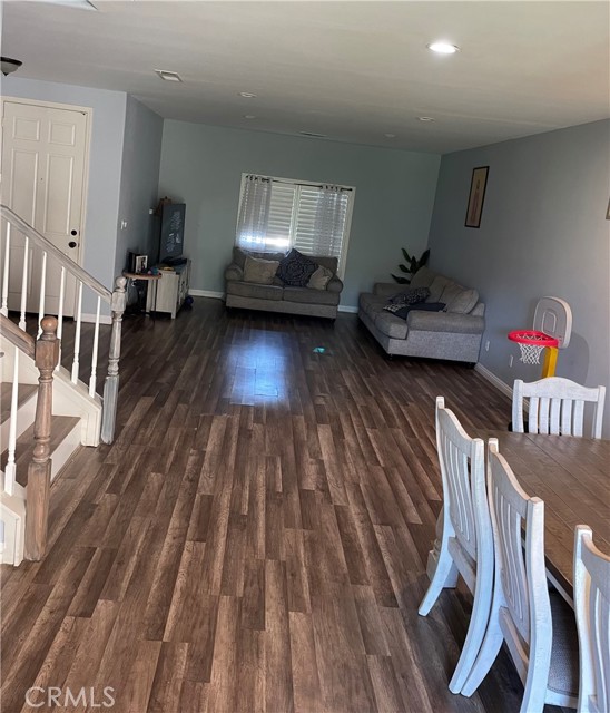 Detail Gallery Image 6 of 9 For 11409 Revolution Rd, Bakersfield,  CA 93312 - 5 Beds | 3/1 Baths