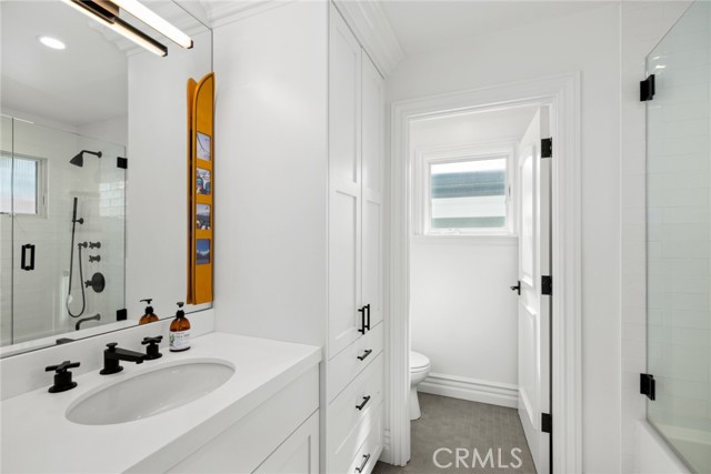 Detail Gallery Image 25 of 34 For 118 via Lido Nord, Newport Beach,  CA 92663 - 4 Beds | 3/1 Baths