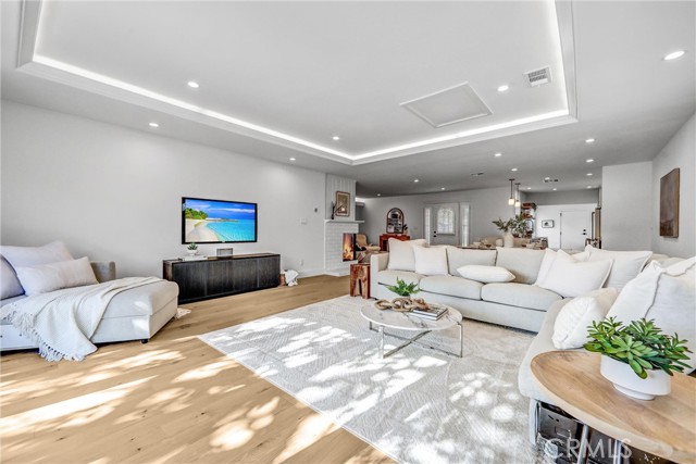 1035 Medford Road, Pasadena CA: https://media.crmls.org/medias/941950b4-2643-4e42-957f-cd72cc7c8afe.jpg