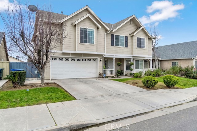 Detail Gallery Image 3 of 41 For 4729 W Cornell, Fresno,  CA 93722 - 4 Beds | 3 Baths