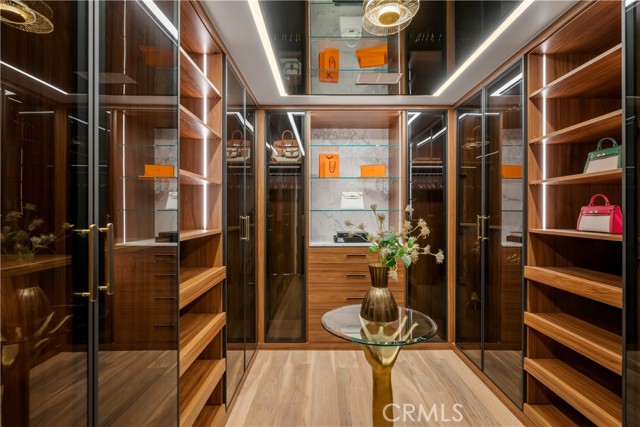 Image 23 of 53 For 2516 Ocean Boulevard