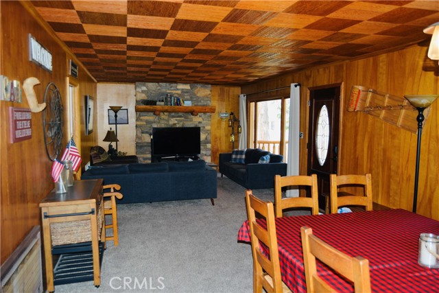 39162 Manzanita, Bass Lake CA: https://media.crmls.org/medias/941b47e8-d5a3-4012-8c8d-03fefd784067.jpg