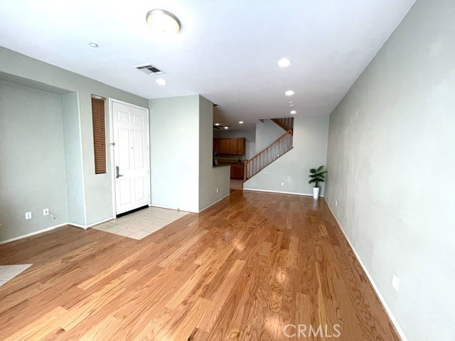 https://media.crmls.org/medias/941b5a0e-5860-4abe-ae71-74278ab569d0.jpg?preset=X-Large