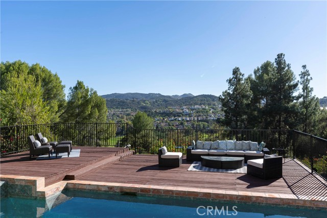 Detail Gallery Image 41 of 42 For 24412 Voltara Ct, Calabasas,  CA 91302 - 4 Beds | 4 Baths