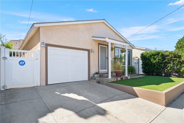 1909 Condon Avenue, Redondo Beach, California 90278, 3 Bedrooms Bedrooms, ,2 BathroomsBathrooms,Residential,Sold,Condon,OC22192393