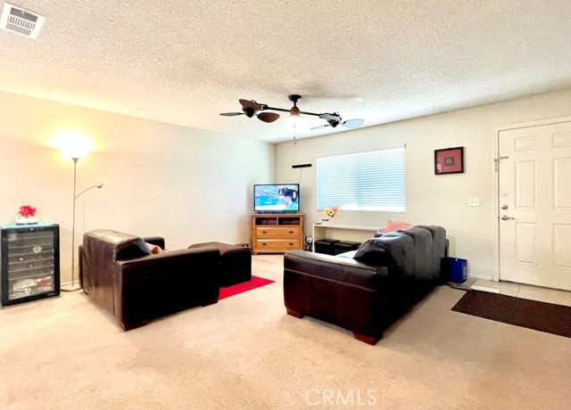 Detail Gallery Image 2 of 28 For 1335 N Elderberry Ave, Ontario,  CA 91762 - 3 Beds | 2 Baths