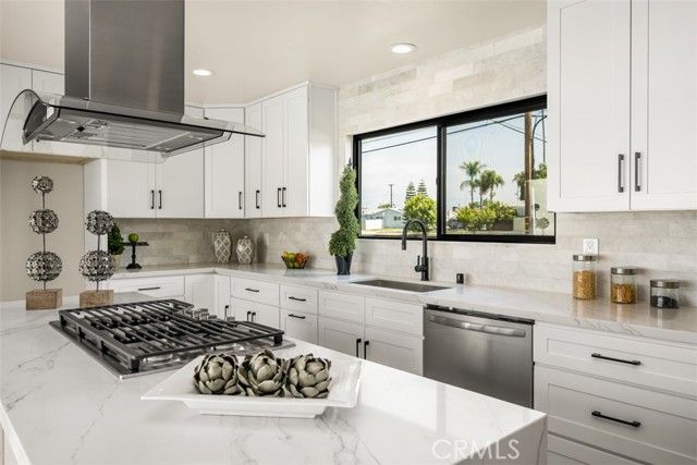 849 Melham Avenue, La Puente CA: https://media.crmls.org/medias/941c9d6e-145b-4b40-a614-ca298ee289db.jpg