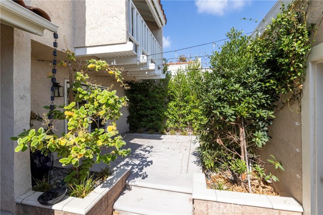 Detail Gallery Image 5 of 29 For 12604 Oxford, La Mirada,  CA 90638 - 3 Beds | 2/1 Baths