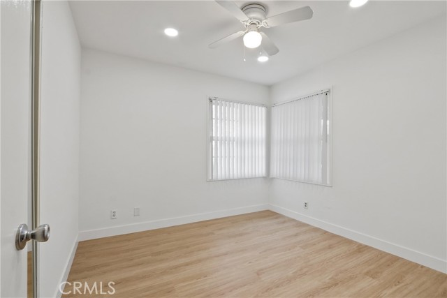 Detail Gallery Image 11 of 15 For 15741 Willett, Huntington Beach,  CA 92647 - 4 Beds | 2 Baths