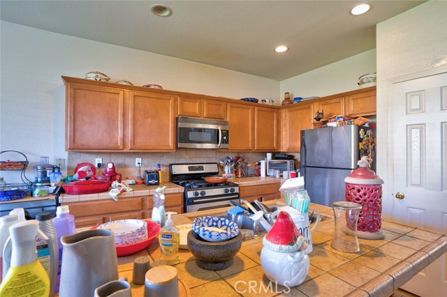 Detail Gallery Image 7 of 20 For 1431 Capitola Ct, Merced,  CA 95348 - 4 Beds | 2 Baths