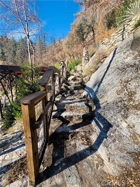 Detail Gallery Image 10 of 13 For 6653 Bear Canyon Dr, Mt Baldy,  CA 91759 - – Beds | – Baths