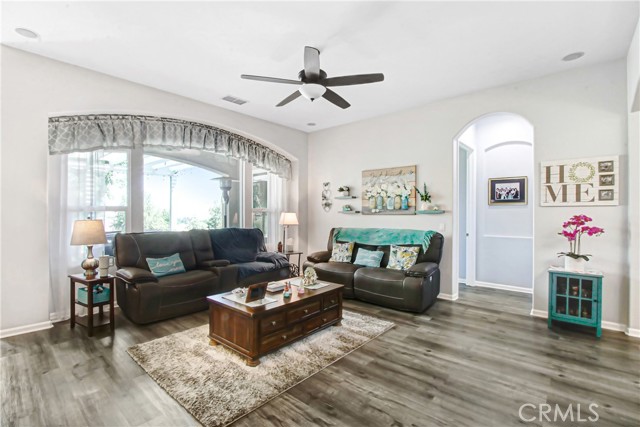 Detail Gallery Image 12 of 49 For 9192 Reserve Dr, Corona,  CA 92883 - 3 Beds | 2 Baths