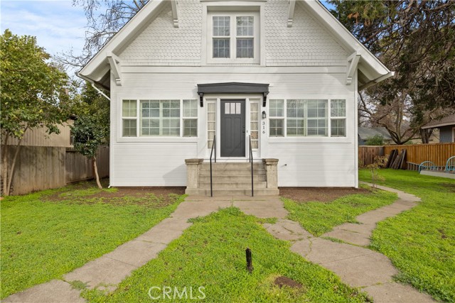 316 W Sacramento Avenue, Chico CA: https://media.crmls.org/medias/941e39bf-7230-4c29-81ce-d9b530c9ed4b.jpg