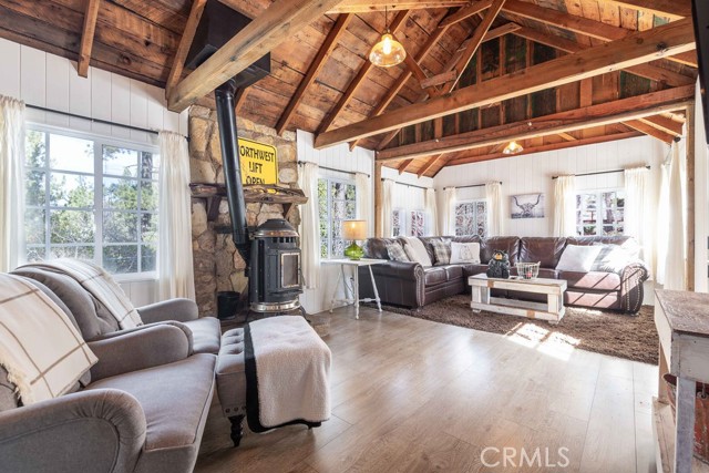 Detail Gallery Image 25 of 49 For 644 Marin, Big Bear Lake,  CA 92315 - 2 Beds | 3 Baths