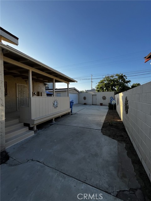 Detail Gallery Image 30 of 47 For 1449 W 45th St, Los Angeles,  CA 90062 - 4 Beds | 2 Baths