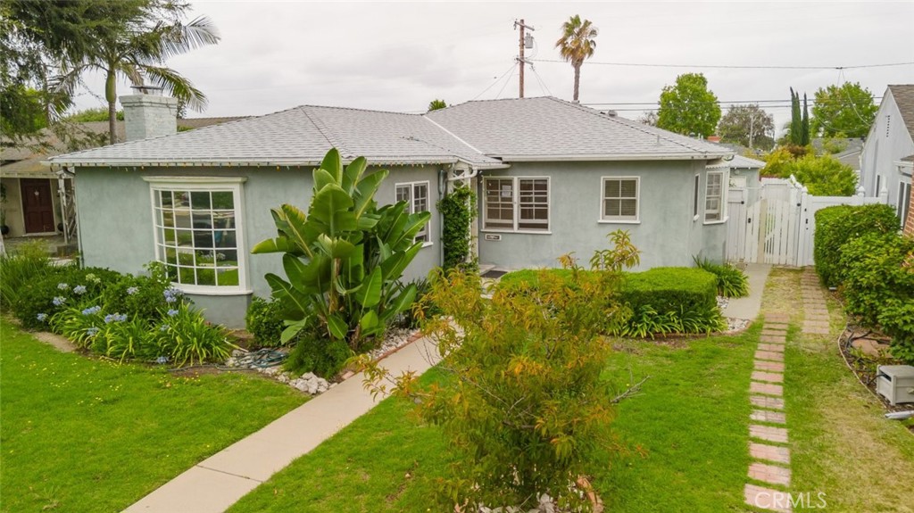 3916 Rose Avenue