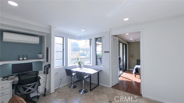 Detail Gallery Image 12 of 40 For 2575 E 19th St #17,  Signal Hill,  CA 90755 - 1 Beds | 1 Baths