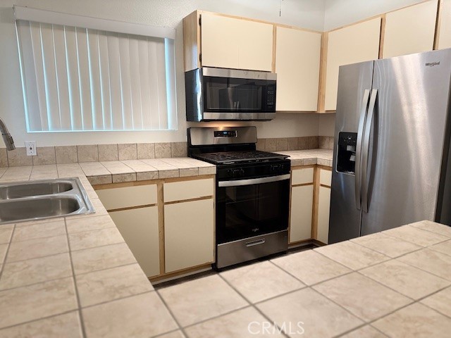 Detail Gallery Image 5 of 21 For 79700 Avenue 42 #7,  Bermuda Dunes,  CA 92203 - 2 Beds | 2 Baths