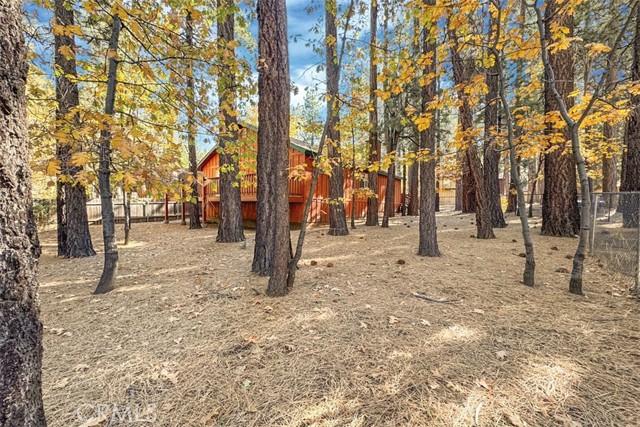 Detail Gallery Image 7 of 45 For 41952 Mapleleaf Dr, Big Bear Lake,  CA 92315 - 3 Beds | 2 Baths