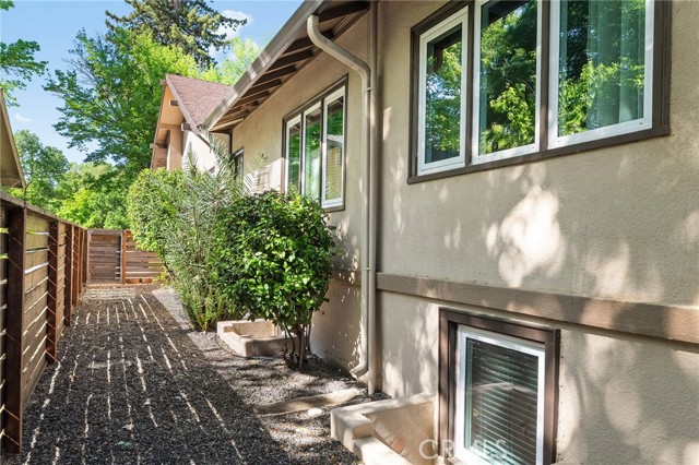 Detail Gallery Image 61 of 73 For 587 E 3rd, Chico,  CA 95928 - 5 Beds | 3 Baths