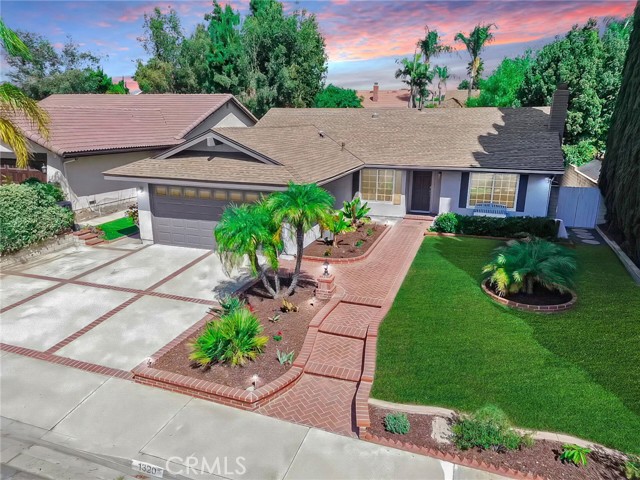 1320 Paseo Placita, San Dimas, CA 91773