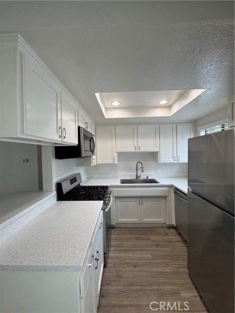Detail Gallery Image 7 of 16 For 216 Sheldon St #1,  El Segundo,  CA 90245 - 2 Beds | 2 Baths