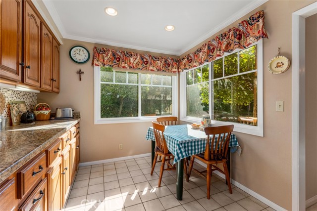 Detail Gallery Image 18 of 46 For 19512 Sierra Mia Rd, Irvine,  CA 92603 - 4 Beds | 2/1 Baths