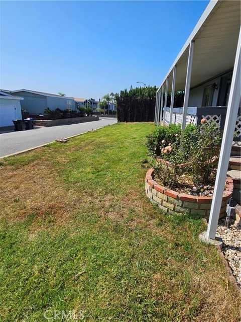 Detail Gallery Image 3 of 42 For 19009 Laurel Park Rd, 201, Rancho Dominguez,  CA 90220 - 3 Beds | 2 Baths