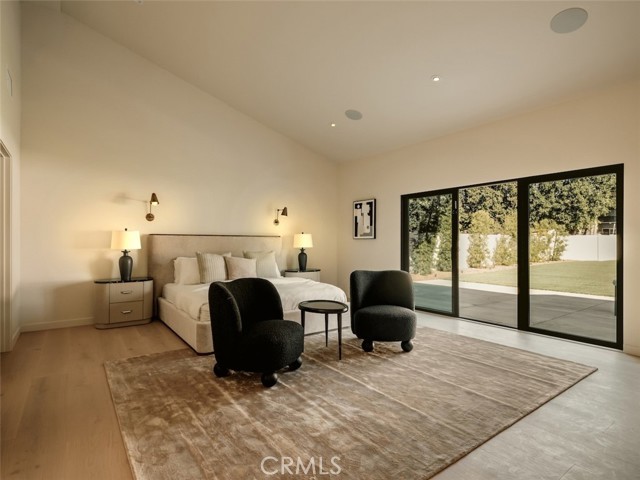 Detail Gallery Image 38 of 46 For 8960 Oak Park Ave, Northridge,  CA 91325 - 4 Beds | 3/1 Baths