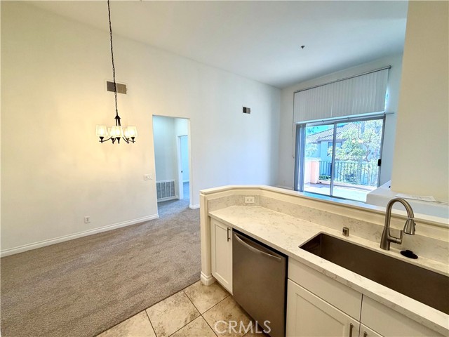 Detail Gallery Image 7 of 19 For 501 Tropea Aisle, Irvine,  CA 92606 - 3 Beds | 2 Baths