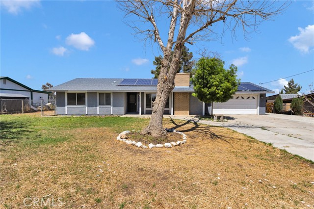 Detail Gallery Image 4 of 20 For 15970 Lindero, Victorville,  CA 92395 - 3 Beds | 2 Baths