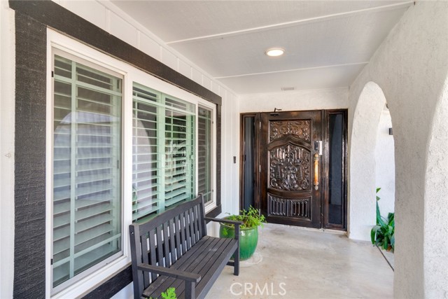 Detail Gallery Image 10 of 28 For 5822 Old Ranch Rd, Riverside,  CA 92504 - 3 Beds | 2/1 Baths