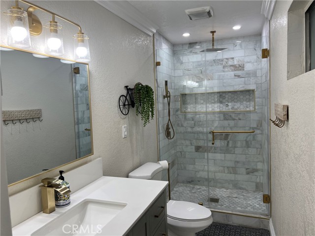 2890 N Biskra, Palm Springs, CA 92262