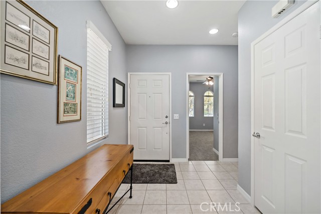 28187 Meadowsweet Drive, Menifee CA: https://media.crmls.org/medias/9427b1d9-3ef0-4ced-95af-f33c8248d00c.jpg