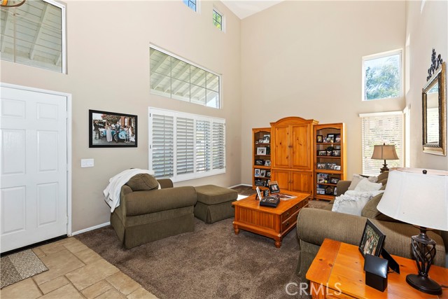 Detail Gallery Image 11 of 39 For 2904 Coral St, Corona,  CA 92882 - 4 Beds | 2/1 Baths