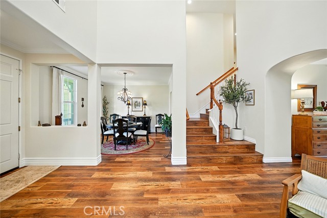 13742 Woodcrest Court, Eastvale CA: https://media.crmls.org/medias/942834cd-ae5b-4a39-8342-67c5876c5a90.jpg