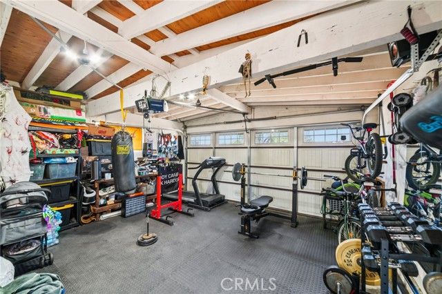 9642 Aero Drive, Pico Rivera CA: https://media.crmls.org/medias/942836f3-0234-433c-92a3-da126177e1ee.jpg