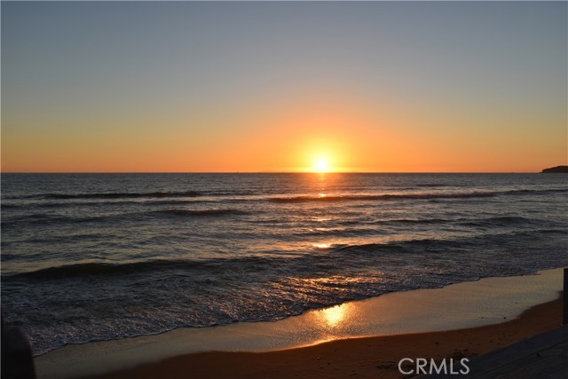 Detail Gallery Image 38 of 62 For 35697 Beach Rd, Dana Point,  CA 92624 - 2 Beds | 1 Baths